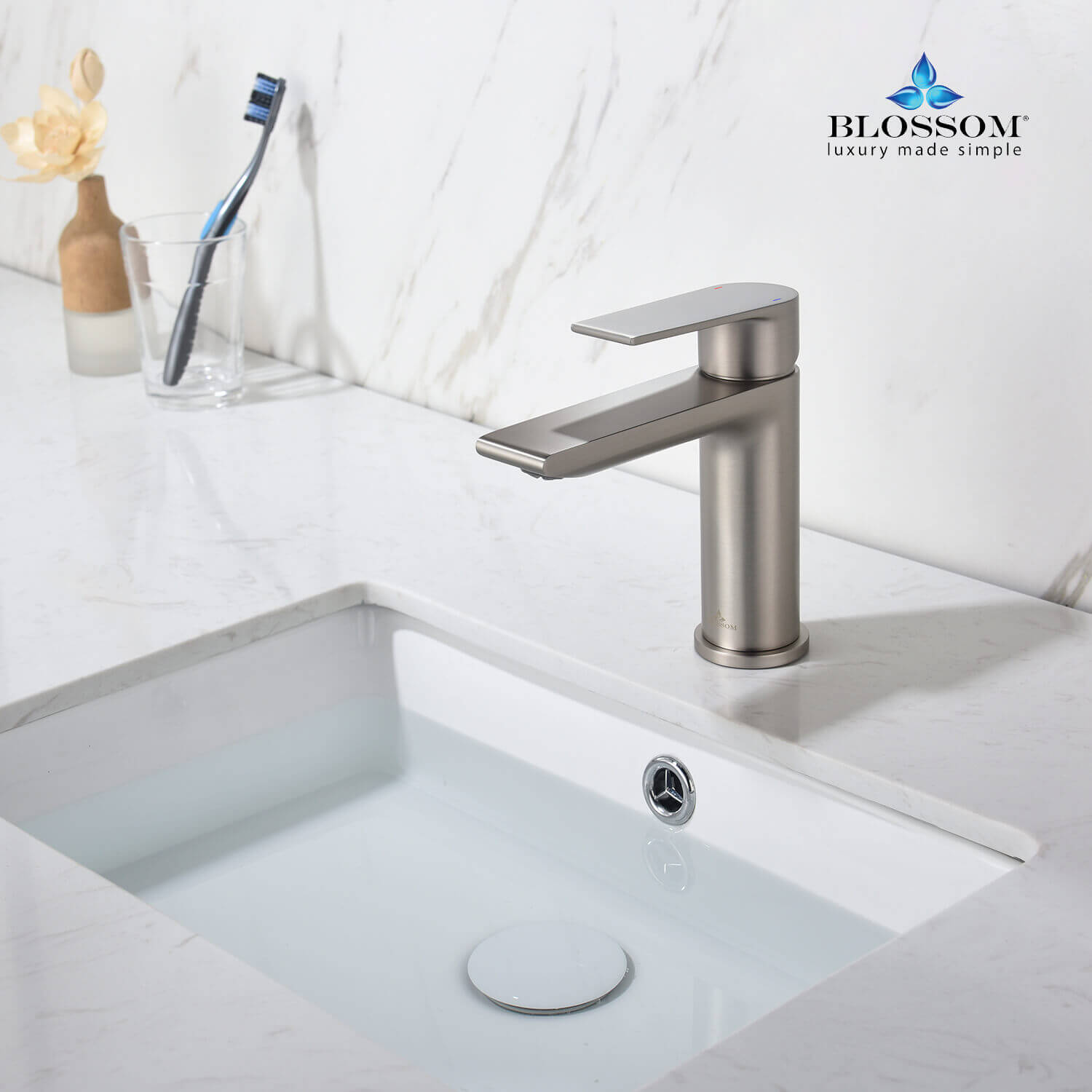 Single Handle Lavatory Faucet Nimbus Vanity Plus