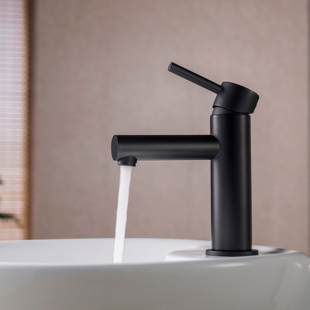 Single Handle Lavatory Faucet Vanity Plus
