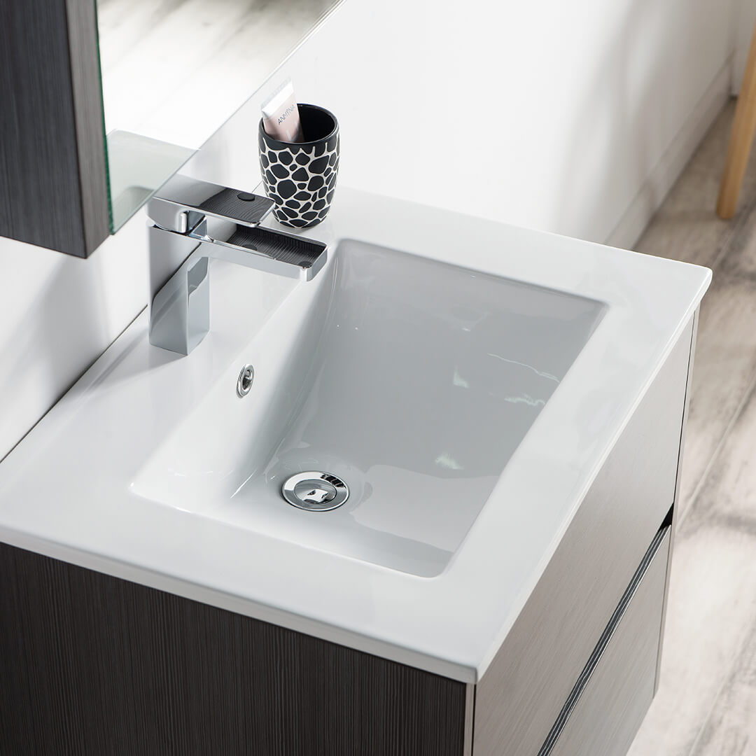 Valencia 24" Vanity with Ceramic Top