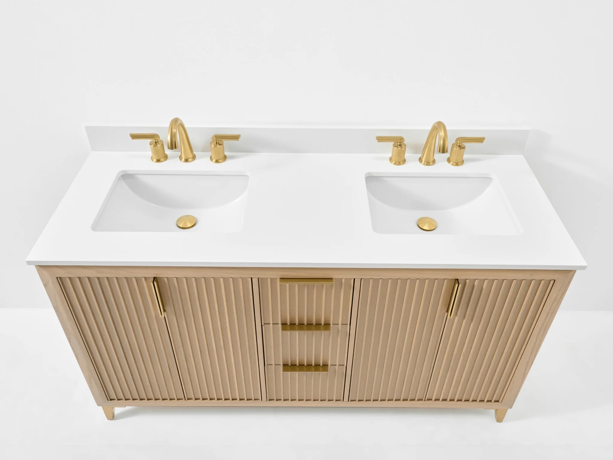 Turlington  60" Bath Vanity Set Finish with Alpine White Quartz Top